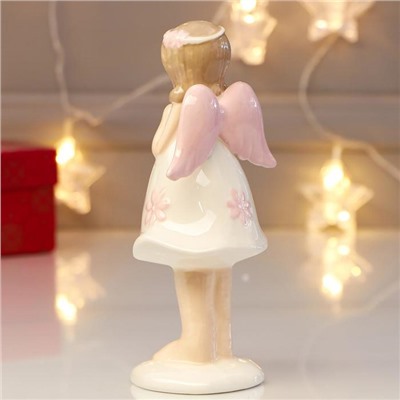 Сувенир керамика "Девочка-ангел в белом платье с розовыми цветами - молитва" 17х6,5х8 см