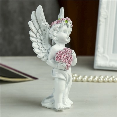 Сувенир полистоун "Ангел в розовом венке с сердцем из роз" МИКС 15х7,8х5,5 см
