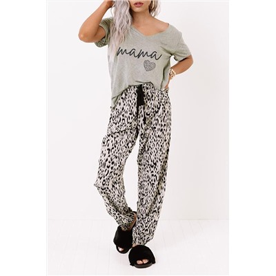 Серый комплект для отдыха: футболка с принтом сердечко и надписью: MAMA + штаны с леопардовым принтом