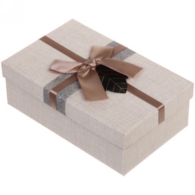 Коробка подарочная "Для любимых", цвет белый, 19*12*6.5 см
