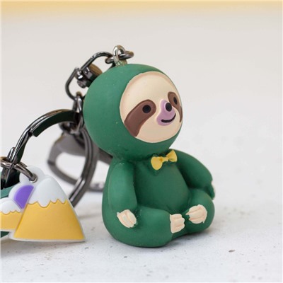 Брелок "Sloth in suit", green