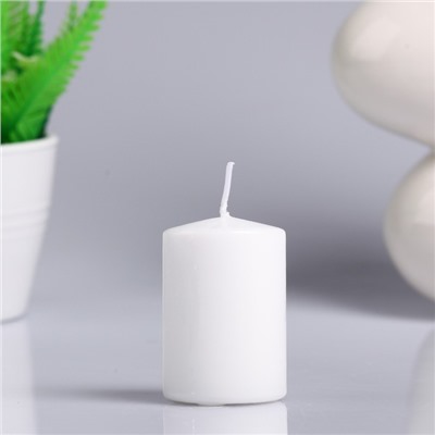 Свеча пеньковая ароматическая "Белая лилия", 4х6 см
