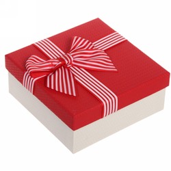 Коробка подарочная "Элегия" , цвет красный, 15*15*6,5 см