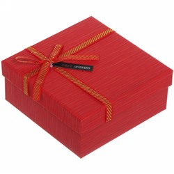 Коробка подарочная "Страсть" , цвет красный, 15*15*6,5 см