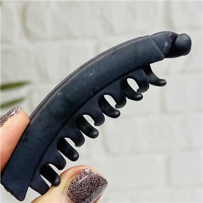 Заколка "Банан" (мраморный пластик) для волос Размер 10 см БН 7 Цена за 6 штук